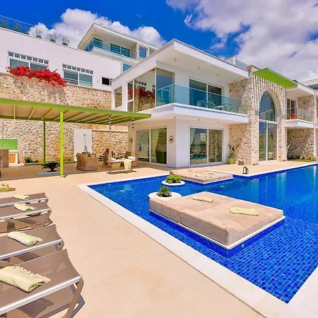 çalıkuşu Magnificent Ultraluxury Villa *