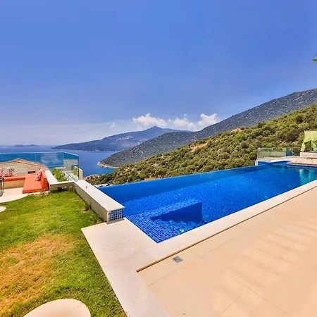 Calikusu Magnificent Ultraluxury Villa *