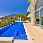 Calikusu Magnificent Ultraluxury *
